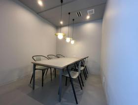 会議室造作済み！ デザイナーズ物件！の居抜き賃貸オフィス物件(約20坪) ｜居抜きオフィス物件検索サイト【vivit-ビビット】（サムネイル6）