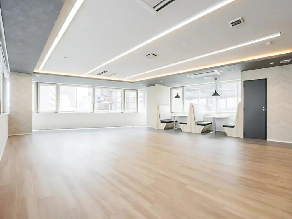 6名用会議室造作済み 駅近のセットアップ物件の居抜き賃貸オフィス物件(約40坪) ｜居抜きオフィス物件検索サイト【vivit-ビビット】（8）