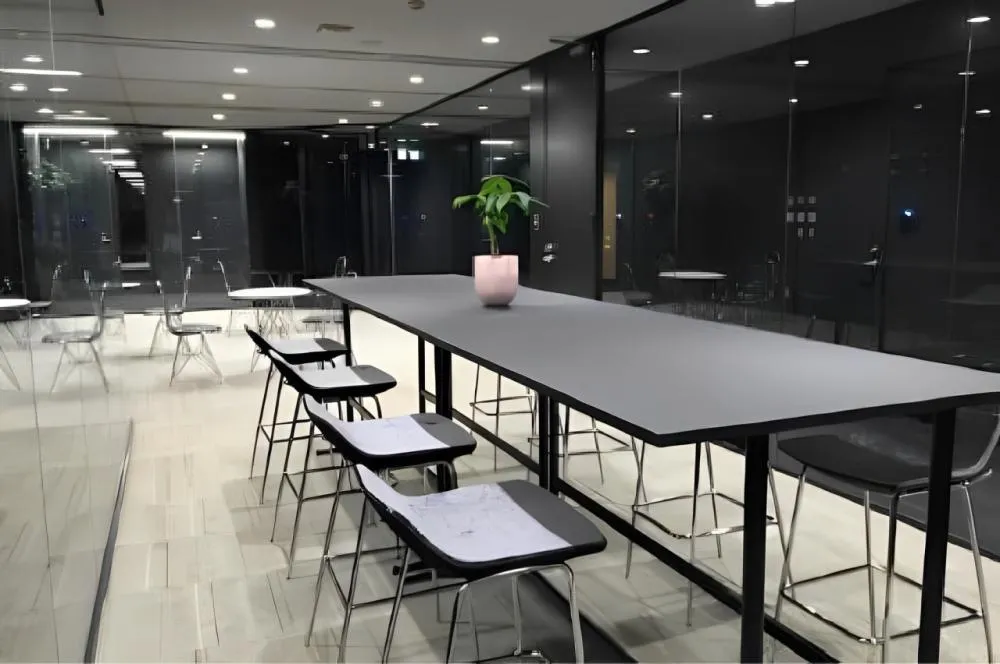 初期費用が安い！ フレキシブルなオフィス！ 東京都新宿区新宿 約5坪（約16㎡）