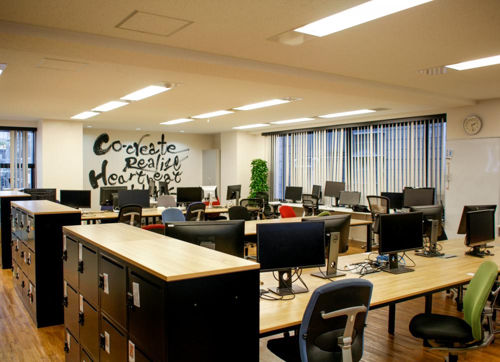 東京都新宿区西新宿の居抜き賃貸オフィス物件(約60坪) ｜居抜きオフィス物件検索サイト【vivit-ビビット】（1）