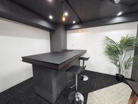 什器全部あり テレカンブースありの居抜き賃貸オフィス物件(約20坪) ｜居抜きオフィス物件検索サイト【vivit-ビビット】（サムネイル5）