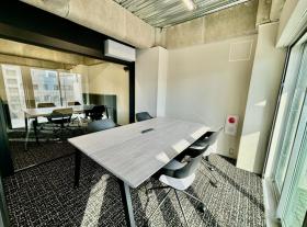 小規模なオシャレオフィス！ 半蔵門駅徒歩1分！の居抜き賃貸オフィス物件(約20坪) ｜居抜きオフィス物件検索サイト【vivit-ビビット】（サムネイル3）