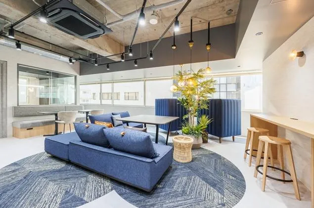 会議室2室付き！ 初期費用が安い！の居抜き賃貸オフィス物件(約65坪) ｜居抜きオフィス物件検索サイト【vivit-ビビット】（1）