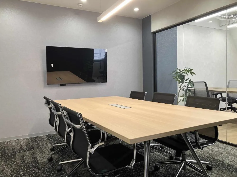 個別ブース付き！ 初期費用が安い！の居抜き賃貸オフィス物件(約20坪) ｜居抜きオフィス物件検索サイト【vivit-ビビット】（1）