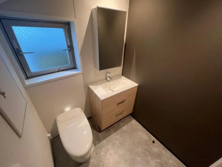 フルセットアップ 会議室１部屋ありの居抜き賃貸オフィス物件(約20坪) ｜居抜きオフィス物件検索サイト【vivit-ビビット】（9）