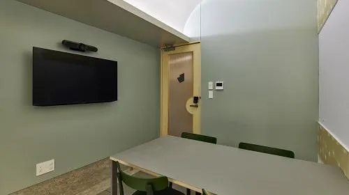 駅近おしゃれ物件 採光のとれる落ち着いたオフィスの居抜き賃貸オフィス物件(約10坪) ｜居抜きオフィス物件検索サイト【vivit-ビビット】（7）