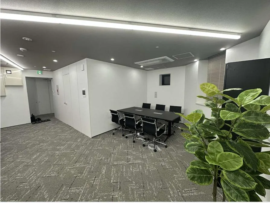 什器付きセットアップオフィス 駅近オフィス！の居抜き賃貸オフィス物件(約20坪) ｜居抜きオフィス物件検索サイト【vivit-ビビット】（4）