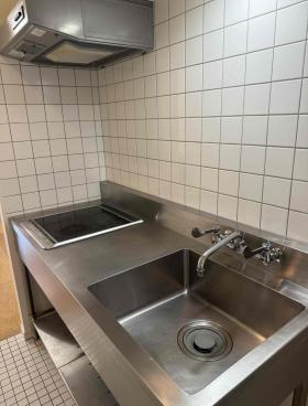 什器付きレンタルオフィス 充実したサポートサービスの居抜き賃貸オフィス物件(約10坪) ｜居抜きオフィス物件検索サイト【vivit-ビビット】（サムネイル3）