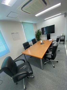 会議室2室付き 八丁堀徒歩5分の居抜き賃貸オフィス物件(約65坪) ｜居抜きオフィス物件検索サイト【vivit-ビビット】（サムネイル3）