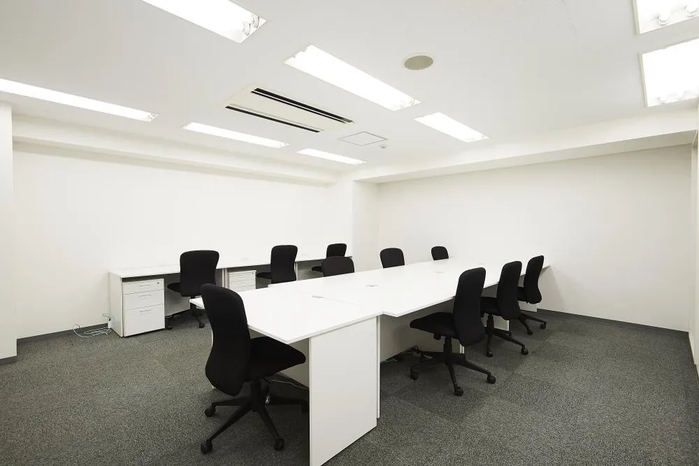 初期費用が安く、お得！ 会議室などの共用部が充実の居抜き賃貸オフィス物件(約10坪) ｜居抜きオフィス物件検索サイト【vivit-ビビット】（6）