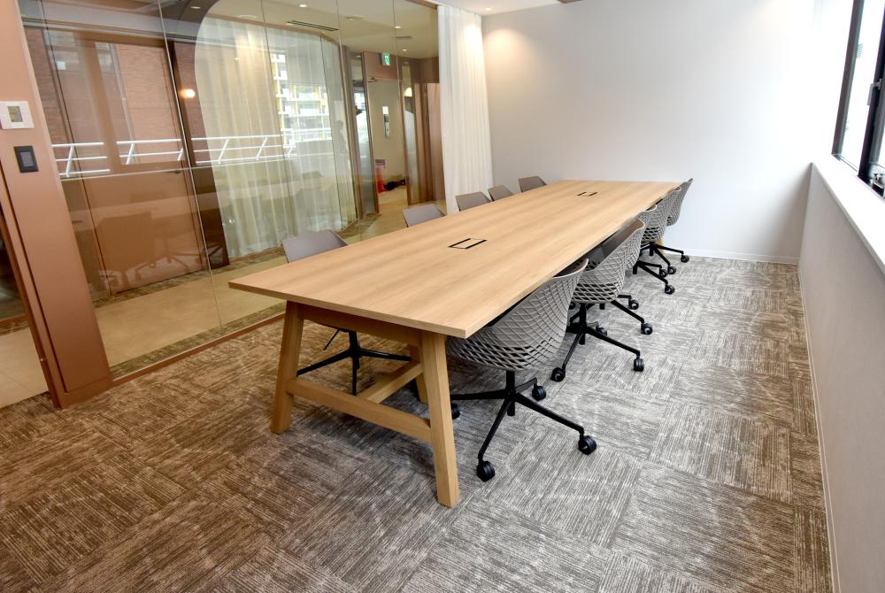 会議室3室＋テレカンブース2室 神宮前60名利用のセットアップの居抜き賃貸オフィス物件(約95坪) ｜居抜きオフィス物件検索サイト【vivit-ビビット】（5）