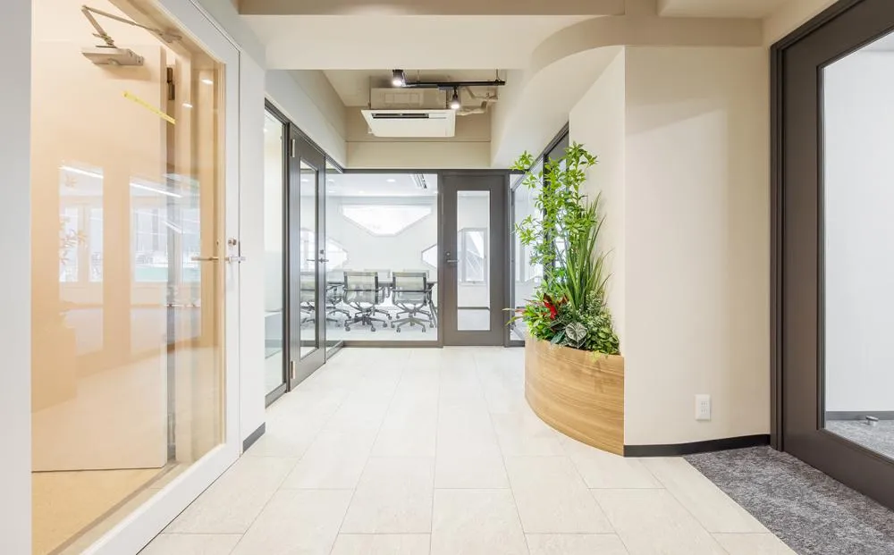 会議室3室 32席のセットアップの居抜き賃貸オフィス物件(約65坪) ｜居抜きオフィス物件検索サイト【vivit-ビビット】（8）