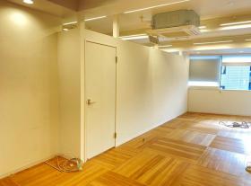 希少なメゾネットタイプ！ 会議室造作済み！の居抜き賃貸オフィス物件(約40坪) ｜居抜きオフィス物件検索サイト【vivit-ビビット】（サムネイル8）