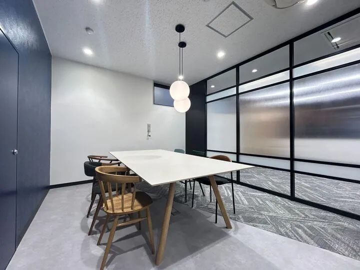 会議室2つ付き ハーフセットアップオフィスの居抜き賃貸オフィス物件(約50坪) ｜居抜きオフィス物件検索サイト【vivit-ビビット】（4）