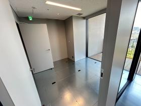 水道橋徒歩1分 新築セットアップオフィスの居抜き賃貸オフィス物件(約70坪) ｜居抜きオフィス物件検索サイト【vivit-ビビット】（サムネイル6）