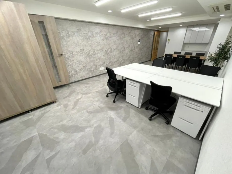 築地駅 徒歩１分 個室ブース付きの居抜き賃貸オフィス物件(約15坪) ｜居抜きオフィス物件検索サイト【vivit-ビビット】（3）