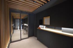 小規模セットアップオフィス 希少性抜群の居抜き賃貸オフィス物件(約20坪) ｜居抜きオフィス物件検索サイト【vivit-ビビット】（サムネイル4）