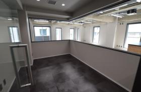 小規模セットアップオフィス 希少性抜群の居抜き賃貸オフィス物件(約20坪) ｜居抜きオフィス物件検索サイト【vivit-ビビット】（サムネイル7）