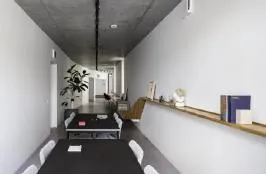 オフィスな家具付きオフィス！ テラス付き！の居抜き賃貸オフィス物件(約25坪) ｜居抜きオフィス物件検索サイト【vivit-ビビット】（3）