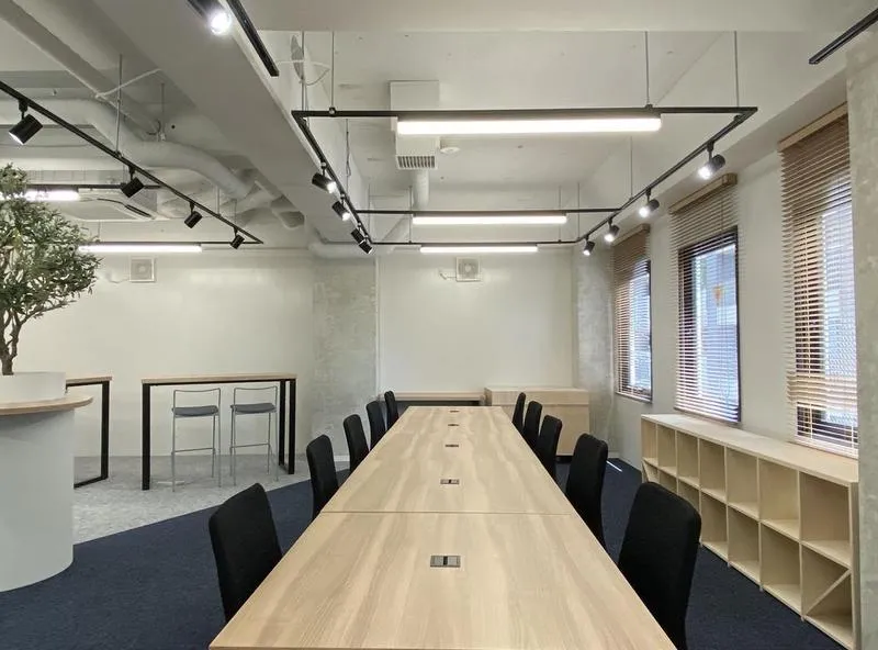 高田馬場で貴重なセットアップ！ 共用設備充実！の居抜き賃貸オフィス物件(約25坪) ｜居抜きオフィス物件検索サイト【vivit-ビビット】（5）