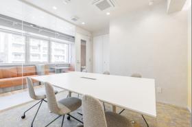会議室あり！ 希少な小規模フルセットアップの居抜き賃貸オフィス物件(約25坪) ｜居抜きオフィス物件検索サイト【vivit-ビビット】（サムネイル4）