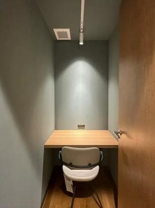 恵比寿に希少なセットアップ！ 会議室、個室ブースありの居抜き賃貸オフィス物件(約25坪) ｜居抜きオフィス物件検索サイト【vivit-ビビット】（5）