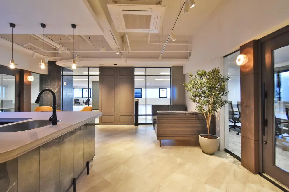 物件番号：F-09005 東京都港区芝 約100坪