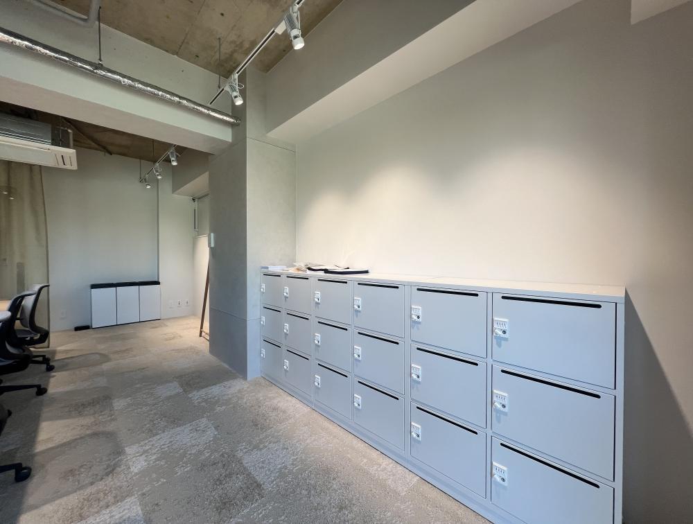 フルセットアップオフィス ハイクオリティな内装の居抜き賃貸オフィス物件(約45坪) ｜居抜きオフィス物件検索サイト【vivit-ビビット】（8）