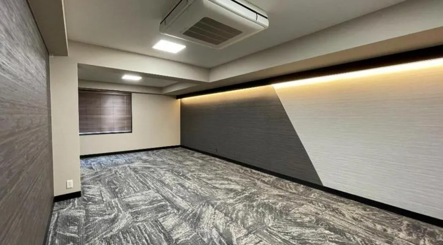 希少な100坪台セットアップ！ 会議室4つのオフィスの居抜き賃貸オフィス物件(約110坪) ｜居抜きオフィス物件検索サイト【vivit-ビビット】（4）