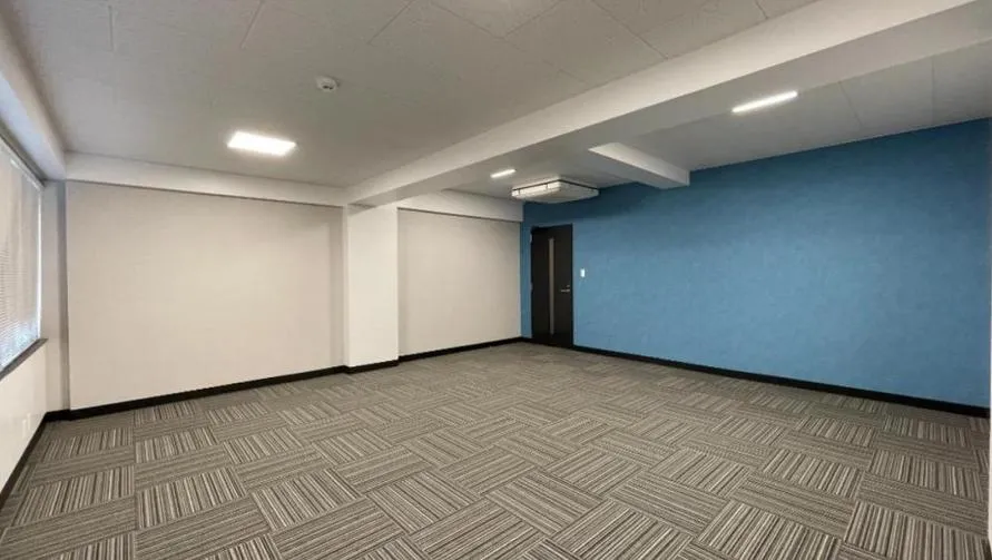 希少な100坪台セットアップ！ 会議室4つのオフィスの居抜き賃貸オフィス物件(約110坪) ｜居抜きオフィス物件検索サイト【vivit-ビビット】（6）