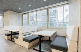 希少な秋葉原エリア フルセットアップオフィスの居抜き賃貸オフィス物件(約40坪) ｜居抜きオフィス物件検索サイト【vivit-ビビット】（サムネイル4）