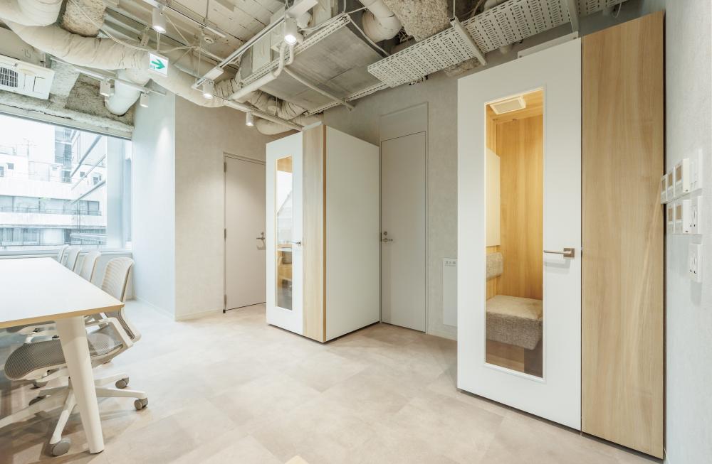 オシャレなラウンジ完備！ 原状回復不要！の居抜き賃貸オフィス物件(約35坪) ｜居抜きオフィス物件検索サイト【vivit-ビビット】（6）
