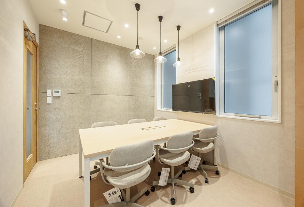 オシャレなラウンジ完備！ 原状回復不要！の居抜き賃貸オフィス物件(約35坪) ｜居抜きオフィス物件検索サイト【vivit-ビビット】（9）