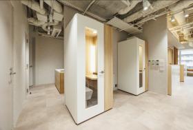 会議室、テレカンブースあり 清潔感のある内装付きオフィスの居抜き賃貸オフィス物件(約35坪) ｜居抜きオフィス物件検索サイト【vivit-ビビット】（サムネイル9）