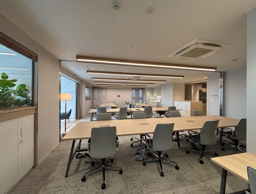 新築のセットアップオフィス！ 初期費用大幅削減！の居抜き賃貸オフィス物件(約85坪) ｜居抜きオフィス物件検索サイト【vivit-ビビット】（8）