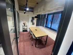 駅近セットアップ！ 希少なメゾネットタイプ！の居抜き賃貸オフィス物件(約45坪) ｜居抜きオフィス物件検索サイト【vivit-ビビット】（サムネイル3）