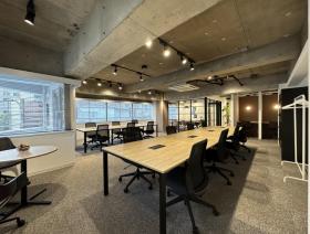 使い勝手抜群！ 駅近セットアップオフィス！！の居抜き賃貸オフィス物件(約30坪) ｜居抜きオフィス物件検索サイト【vivit-ビビット】（サムネイル1）