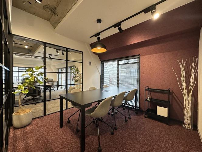 椅子デスク設置済み！ フルセットアップオフィス！の居抜き賃貸オフィス物件(約25坪) ｜居抜きオフィス物件検索サイト【vivit-ビビット】（6）
