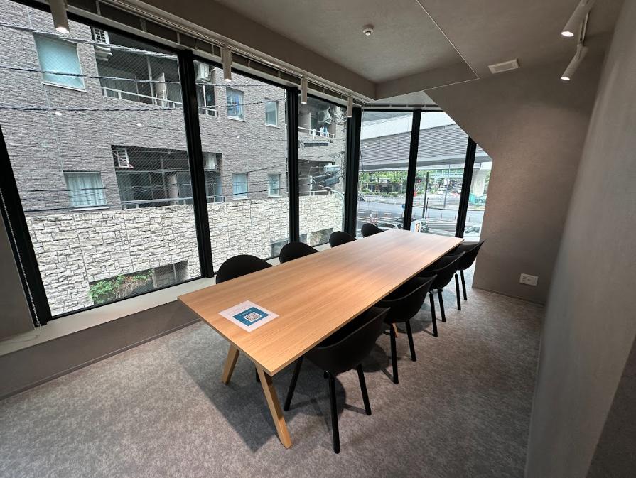 物件番号：F-09245 東京都港区六本木 約50坪