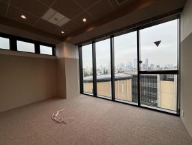 渋谷の新築セットアップオフィス 原状回復不要！の居抜き賃貸オフィス物件(約65坪) ｜居抜きオフィス物件検索サイト【vivit-ビビット】（サムネイル4）