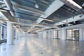 打合せスペース豊富 築浅物件ですの居抜き賃貸オフィス物件(約150坪) ｜居抜きオフィス物件検索サイト【vivit-ビビット】（サムネイル6）