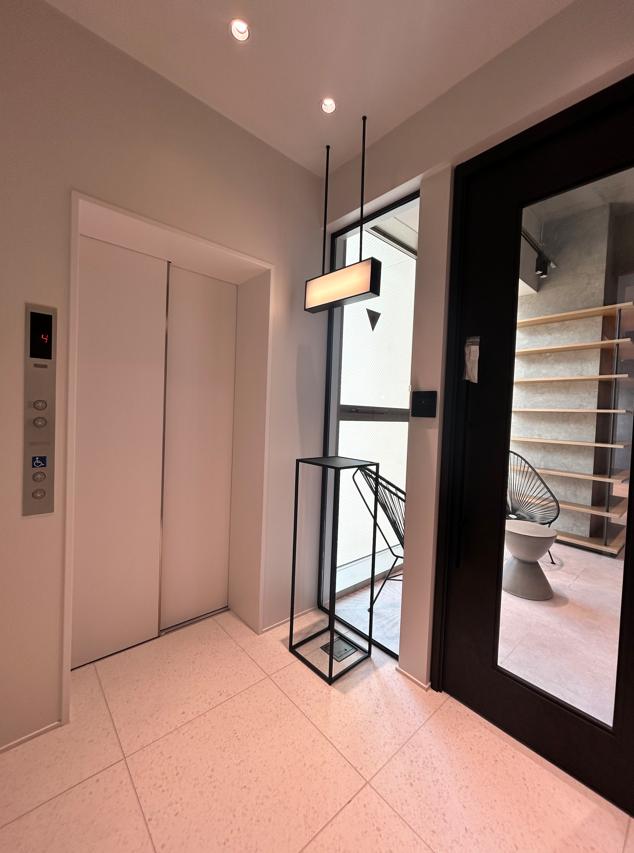 駅近おしゃれ物件！ フルセットアップオフィス！の居抜き賃貸オフィス物件(約30坪) ｜居抜きオフィス物件検索サイト【vivit-ビビット】（6）