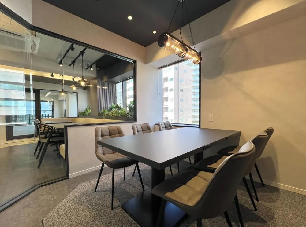 人気の渋谷エリア おしゃれなセットアップオフィスの居抜き賃貸オフィス物件(約30坪) ｜居抜きオフィス物件検索サイト【vivit-ビビット】（5）