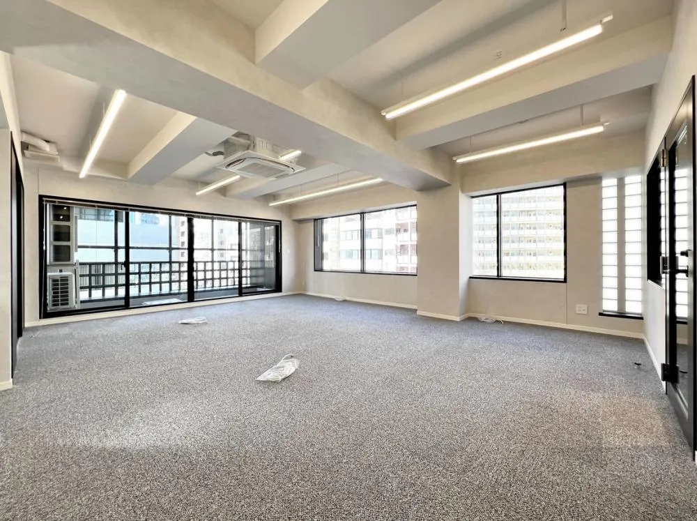 人気の渋谷エリア おしゃれなセットアップオフィスの居抜き賃貸オフィス物件(約30坪) ｜居抜きオフィス物件検索サイト【vivit-ビビット】（7）