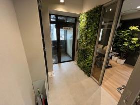 六本木エリア 6名用会議室付きの居抜き賃貸オフィス物件(約25坪) ｜居抜きオフィス物件検索サイト【vivit-ビビット】（サムネイル3）