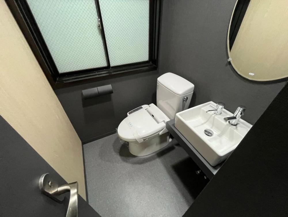 六本木エリア 6名用会議室付きの居抜き賃貸オフィス物件(約25坪) ｜居抜きオフィス物件検索サイト【vivit-ビビット】（6）