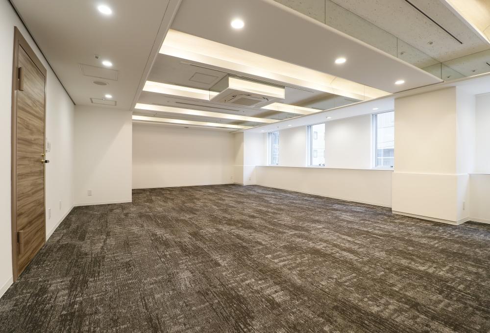 新宿地下道直結！！ 敷金・礼金０！！の居抜き賃貸オフィス物件(約25坪) ｜居抜きオフィス物件検索サイト【vivit-ビビット】（3）