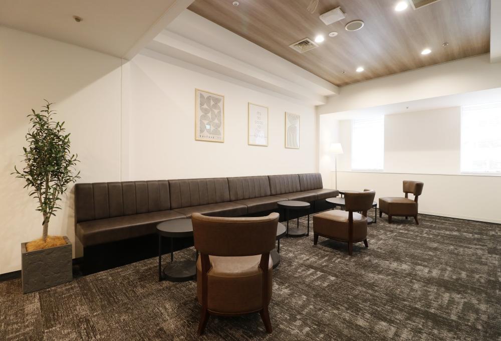 新宿地下道直結！！ 敷金・礼金０！！の居抜き賃貸オフィス物件(約25坪) ｜居抜きオフィス物件検索サイト【vivit-ビビット】（4）