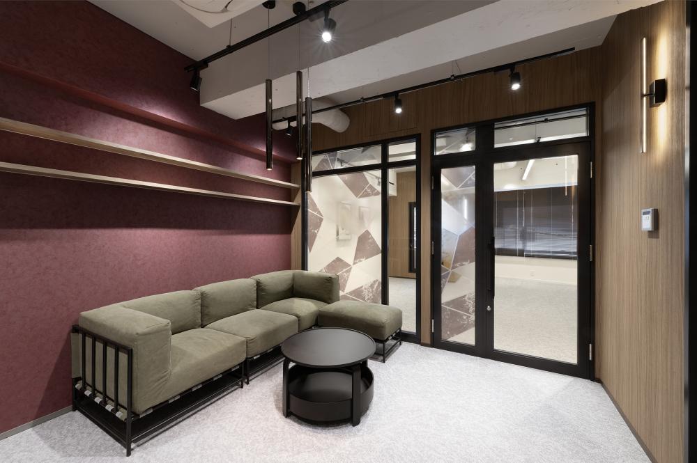 神田エリア 会議室1室付きの居抜き賃貸オフィス物件(約25坪) ｜居抜きオフィス物件検索サイト【vivit-ビビット】（3）