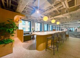 会議室造作済み！ 原状回復不要！の居抜き賃貸オフィス物件(約115坪) ｜居抜きオフィス物件検索サイト【vivit-ビビット】（サムネイル3）